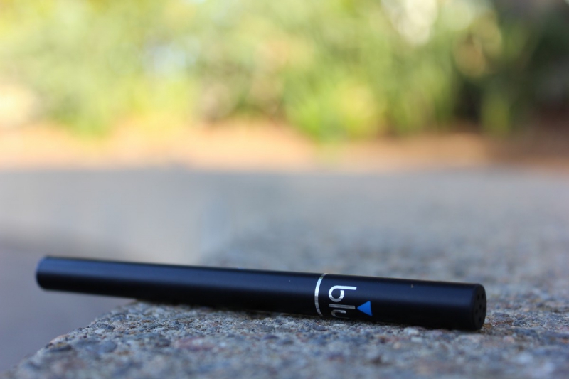 ecommerce-ST MARTIN DE PALLIERES-min_e_cigarette_vaping_blu_cigs_blu_electronic_cigarette_tobacco_cigarette_smoke-637061